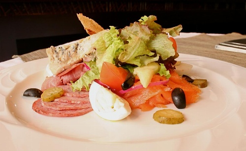 Mount Meru Hotel image 1
